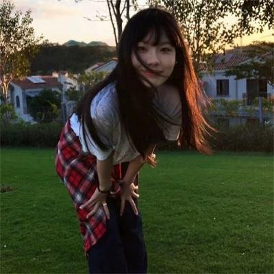 金爪女郎